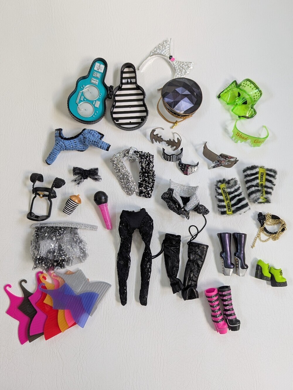 Lot Of Lol Surprise OMG Doll Clothing And Accessories Bhad Gurl Fame Queen